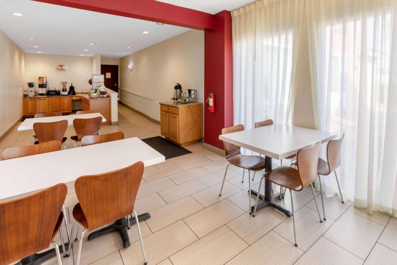 Super 8 By Wyndham Garland Rowlett East Dallas Area Екстериор снимка