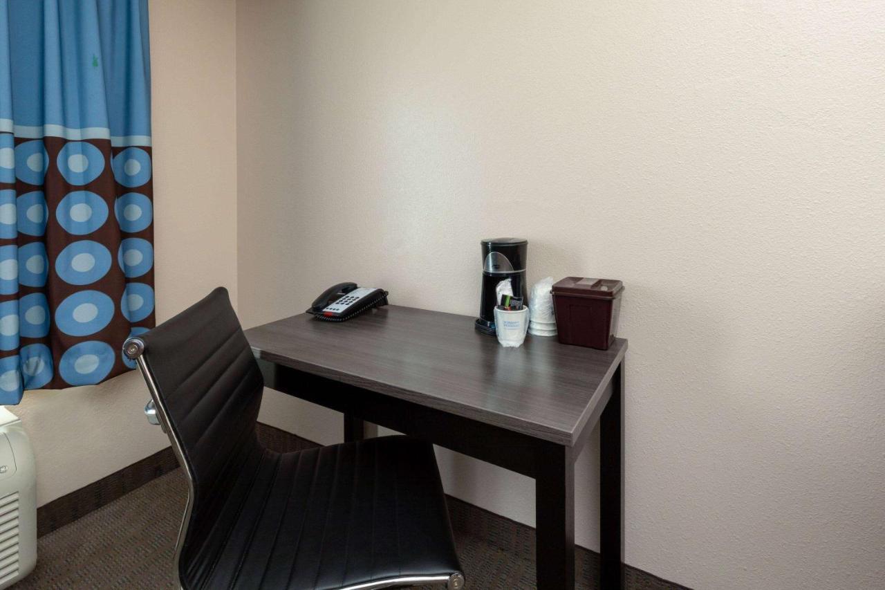 Super 8 By Wyndham Garland Rowlett East Dallas Area Екстериор снимка